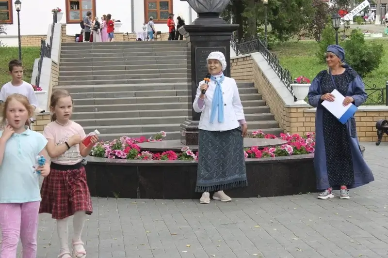 Фоторепортаж с площадки  PROНЕБÖГ#мый пö… (открытый микрофон «Посвящение Кудымкару»)